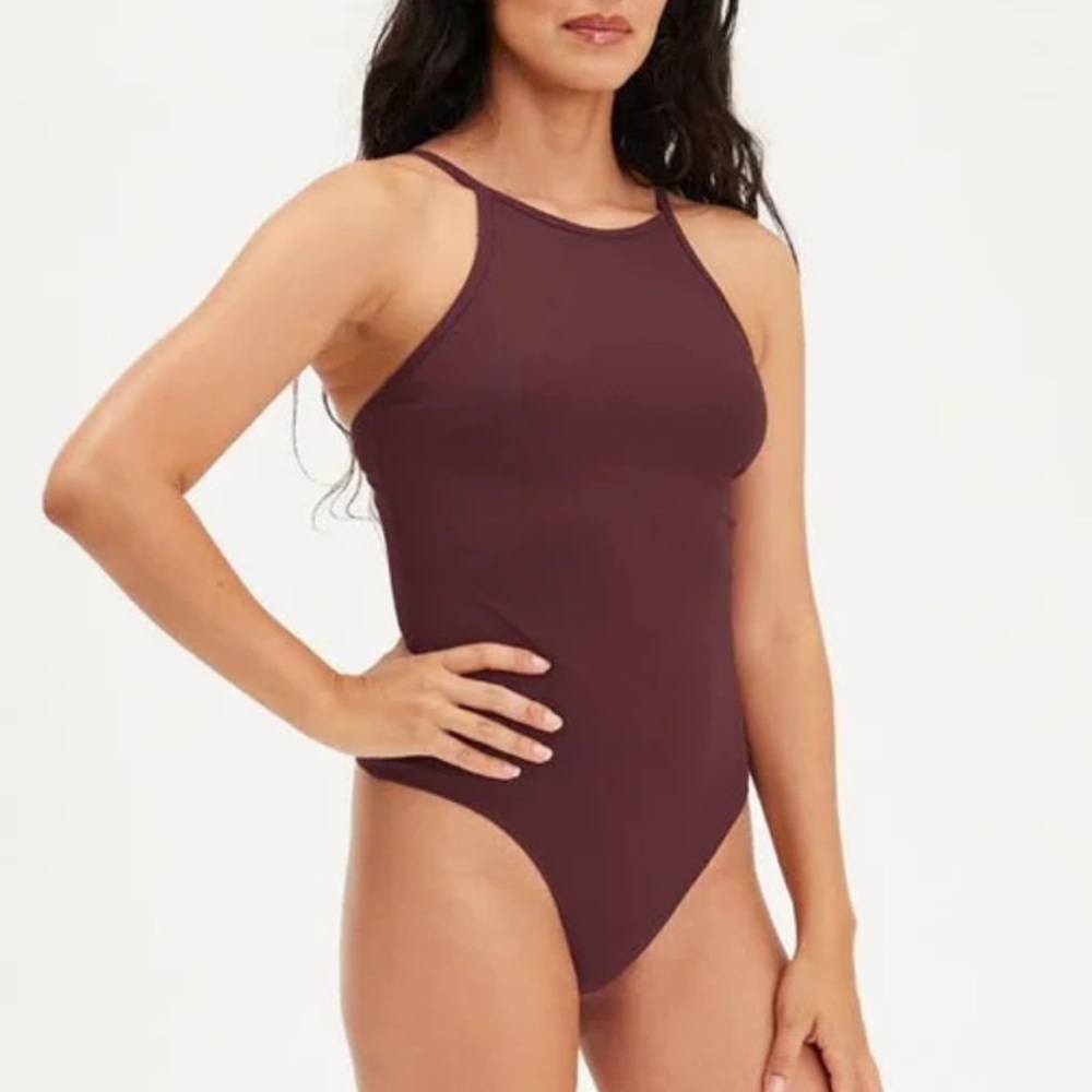 NWOT Girlfriend Collective Marlow High Neck Bodysuit in Berry